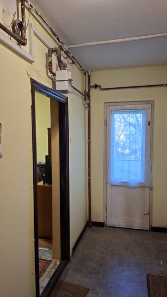 Berceni, Brancoveanu, garsoniera libera